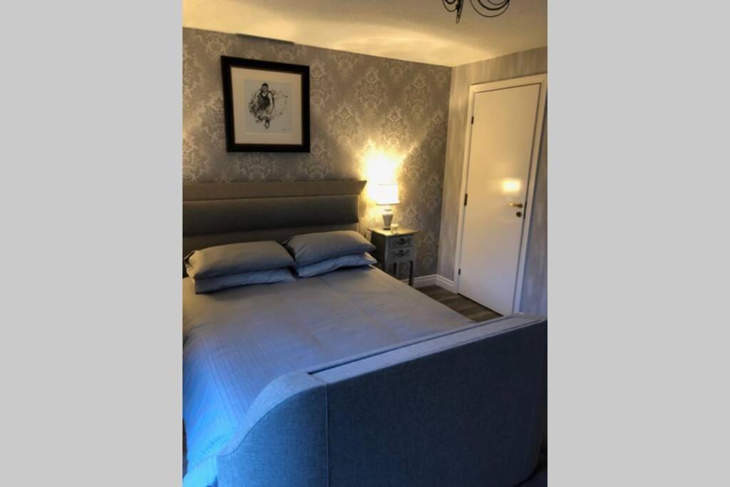 Largs Sea Front, Modern Apartment Екстер'єр фото