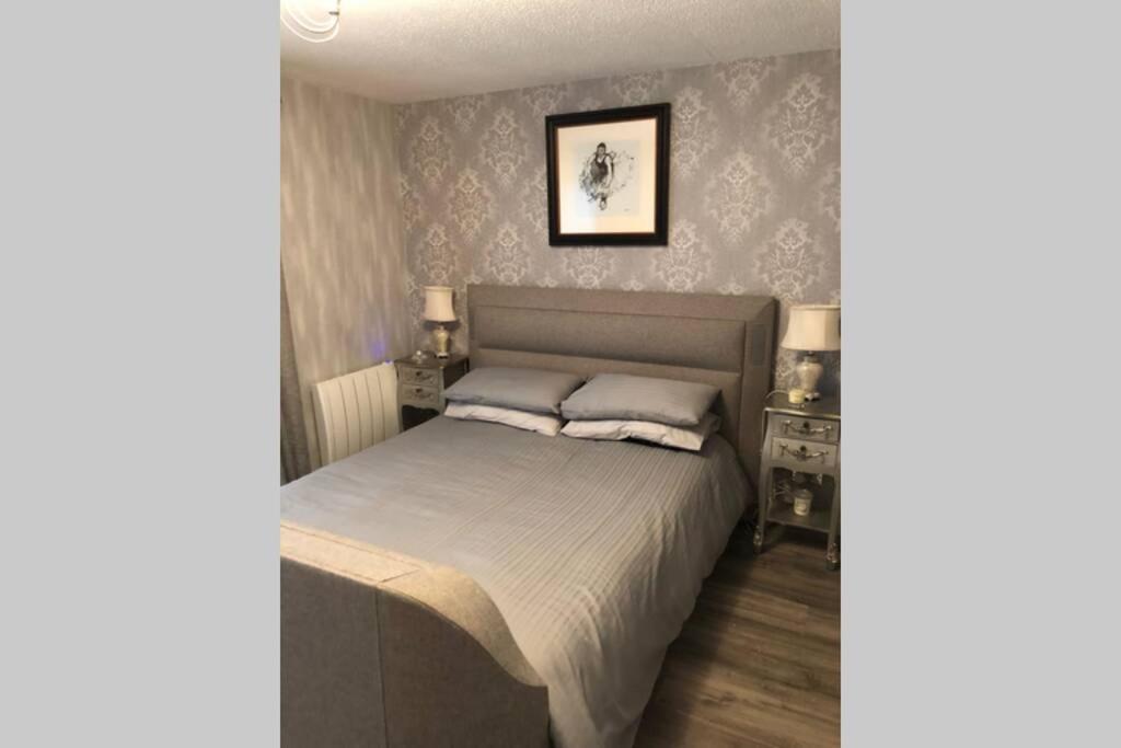 Largs Sea Front, Modern Apartment Екстер'єр фото
